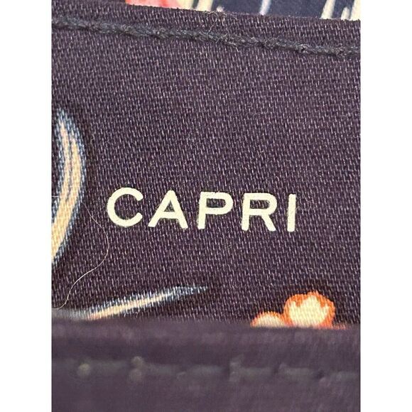 St. John's Bay Women’s 16 Navy Blue Floral High Rise Capris - Picture 4 of 5